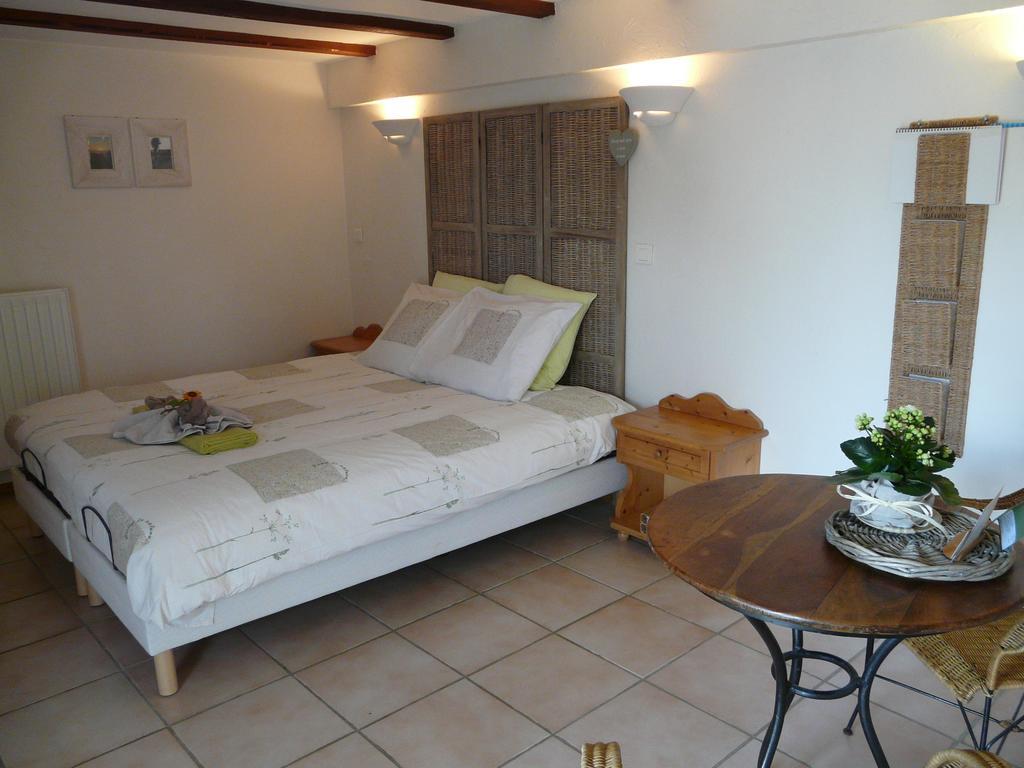 Chambre D'Hotes Grange De La Bastide Laveissière エクステリア 写真